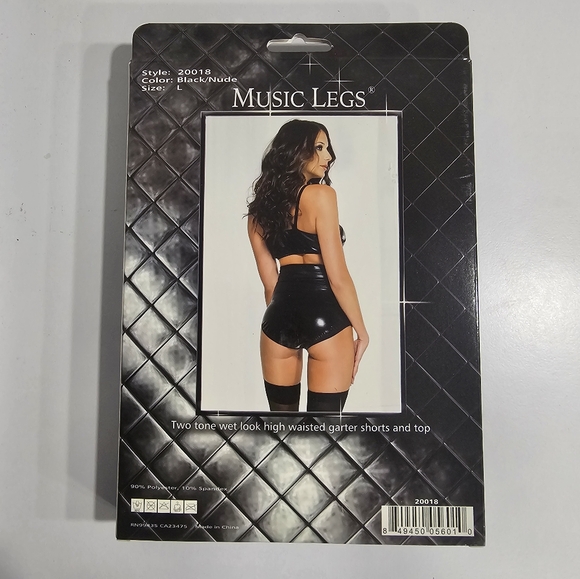 Music Legs Two Tone Wet Look High Waisted Garter Shorts And Top - Picture 3 of 4
